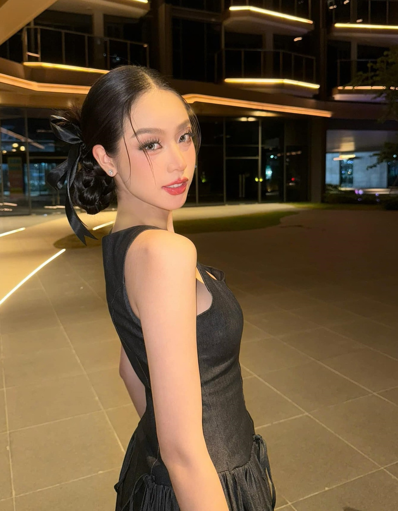 Ai cũng khen Thanh Thủy đáng yêu như em bé.