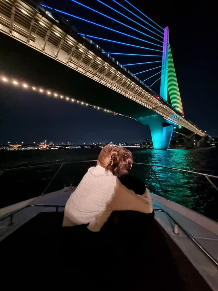 Bức ảnh mới nhất mà Hari Won đăng lên trang cá nhân cho thấy cô vẫn ở Hàn Quốc.