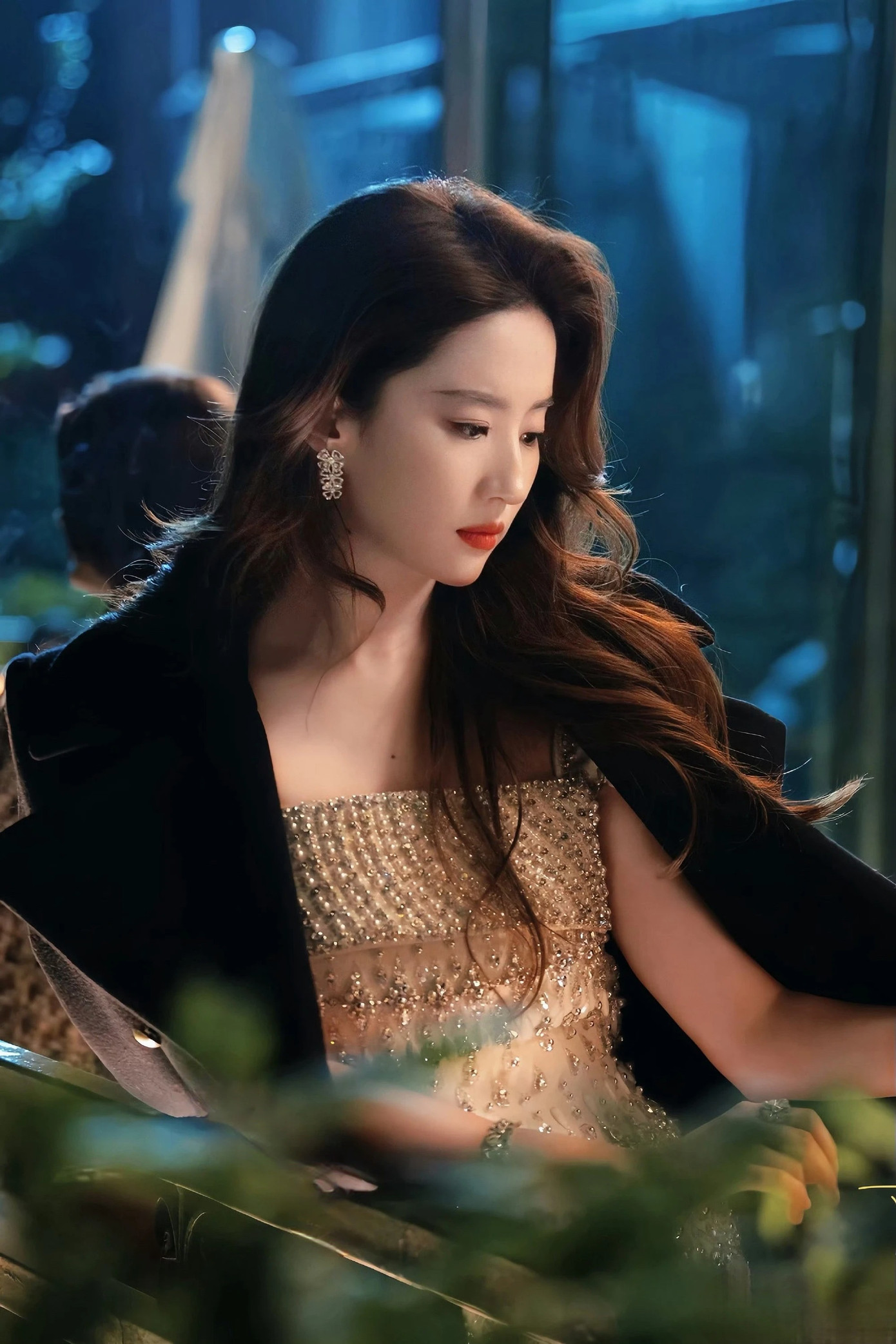 Cô đã được đề cử với phim Câu Chuyện Hoa Hồng.