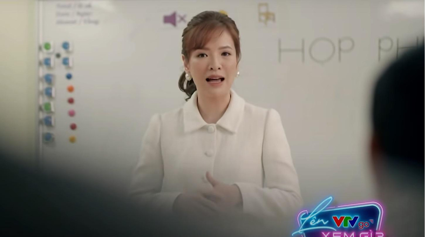 Ông bố Duy Anh sững sờ trước vị phụ huynh xinh đẹp