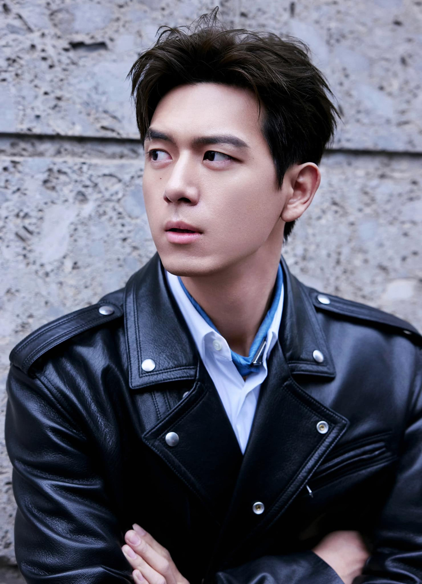 Bản thân Lý Hiện cũng rất ủng hộ nữ quyền.