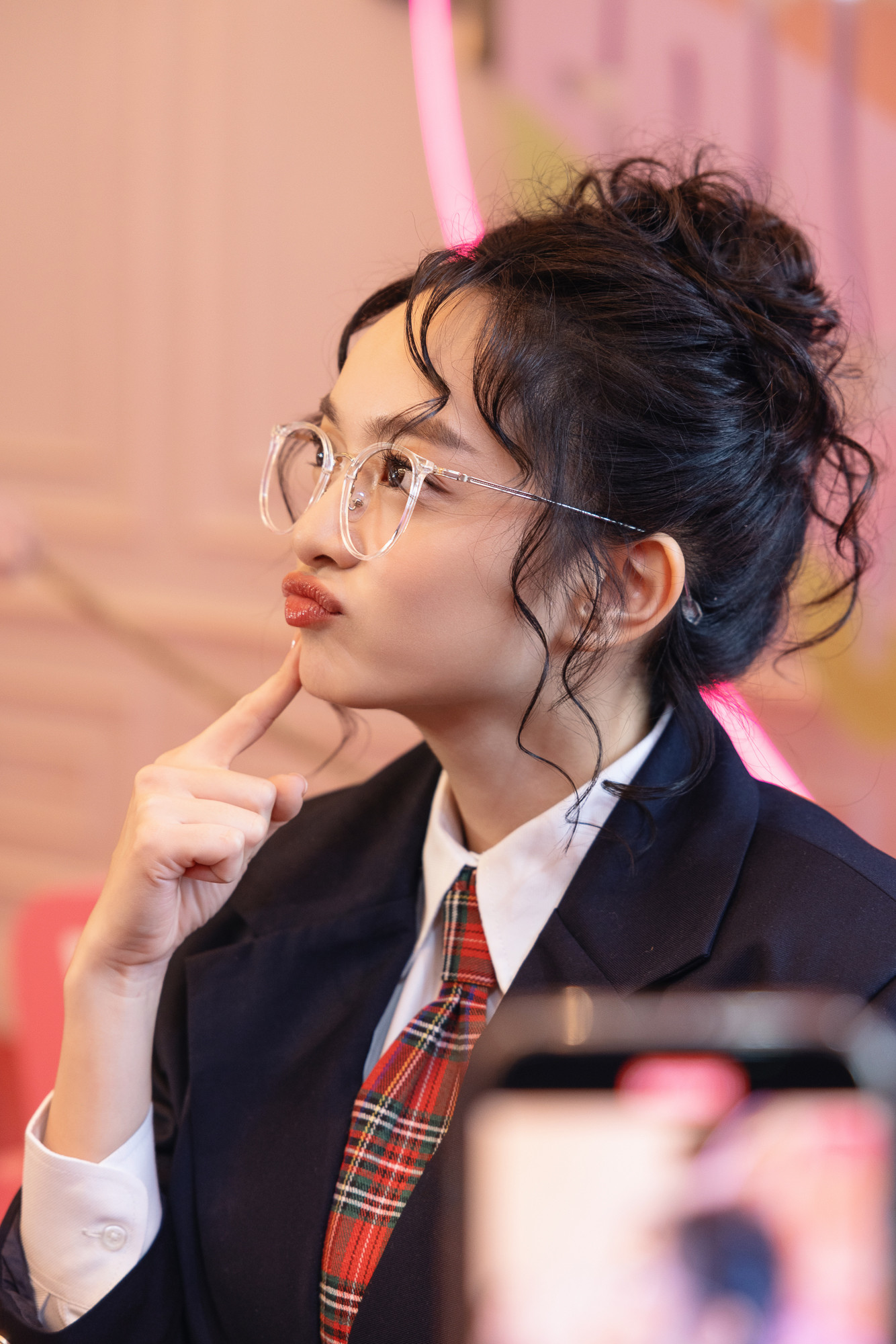 Kaity Nguyễn không cần casting vẫn trúng vai nữ chính. Kaity Nguyễn không cần casting vẫn trúng vai nữ chính.