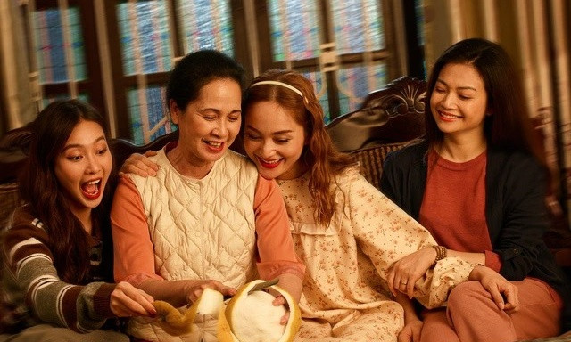 Gia Đình Mình Vui Bất Thình Lình tránh được những drama mệt mỏi.