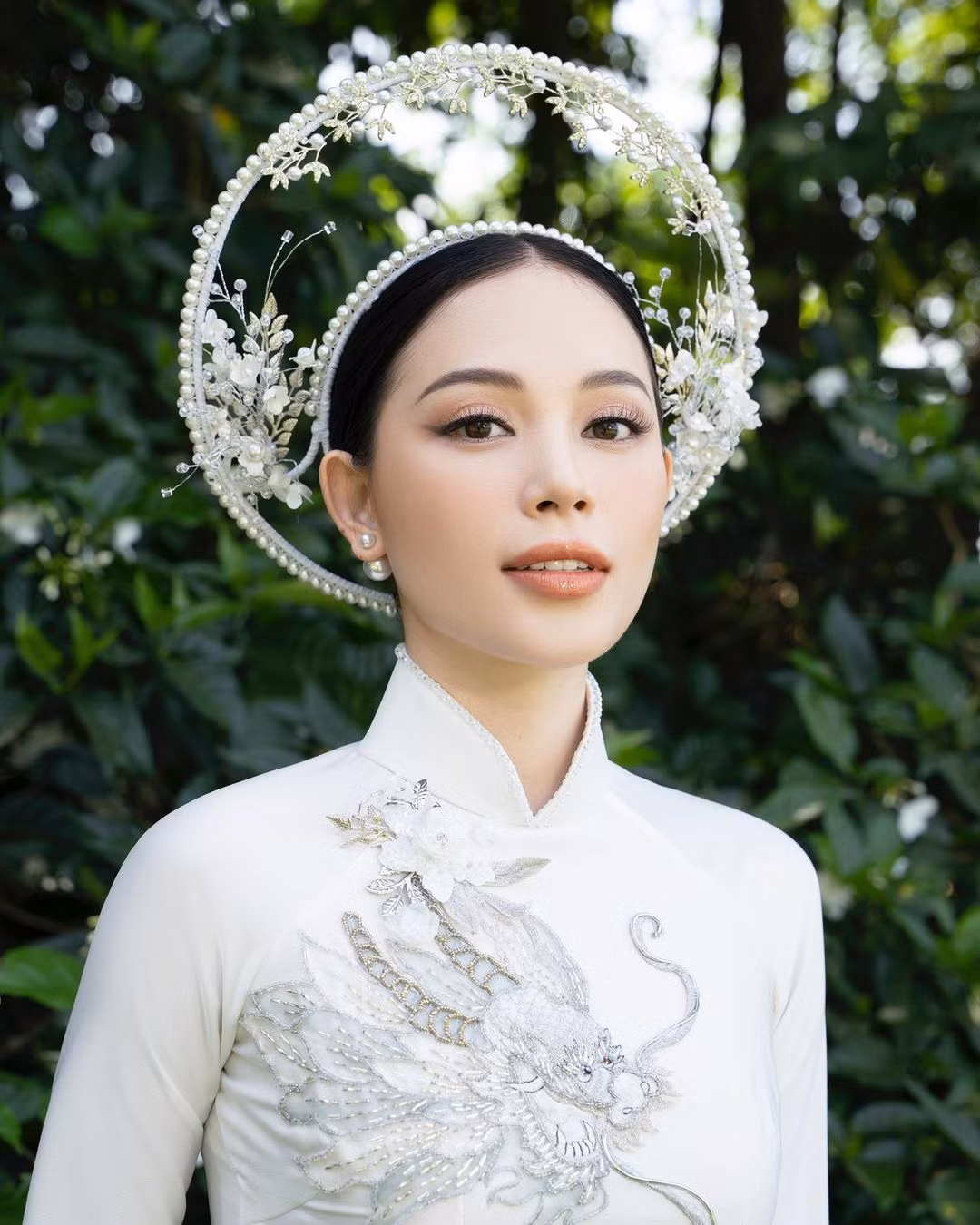 Cô dâu Linh Rin khóa bình luận nhiều bài đăng trên trang cá nhân. Cô dâu Linh Rin khóa bình luận nhiều bài đăng trên trang cá nhân.