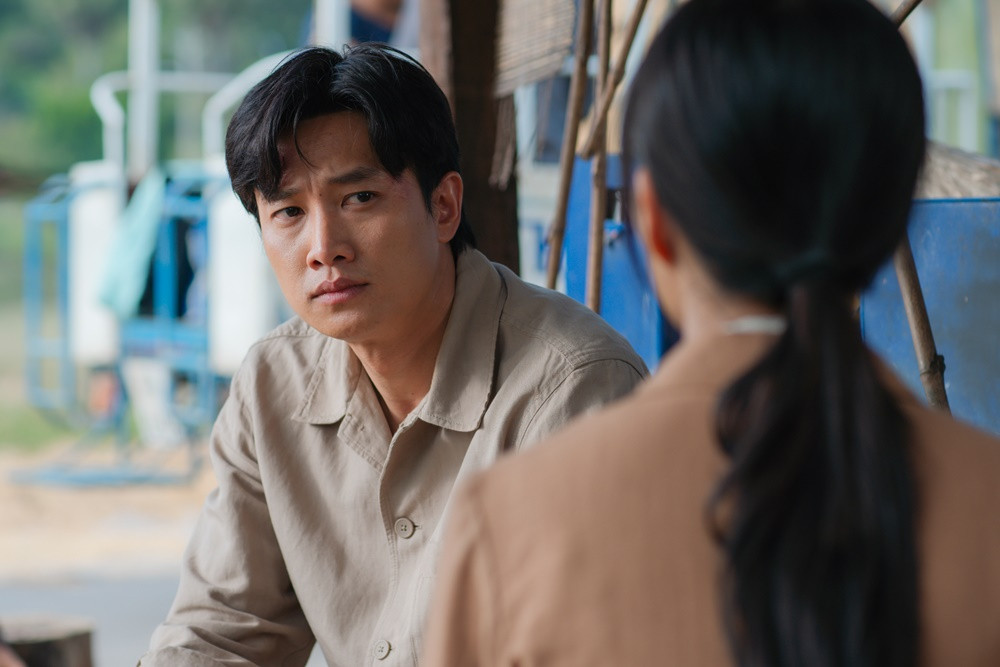 Lâu rồi Quốc Trường mới đóng vai hiền lành. Lâu rồi Quốc Trường mới đóng vai hiền lành.