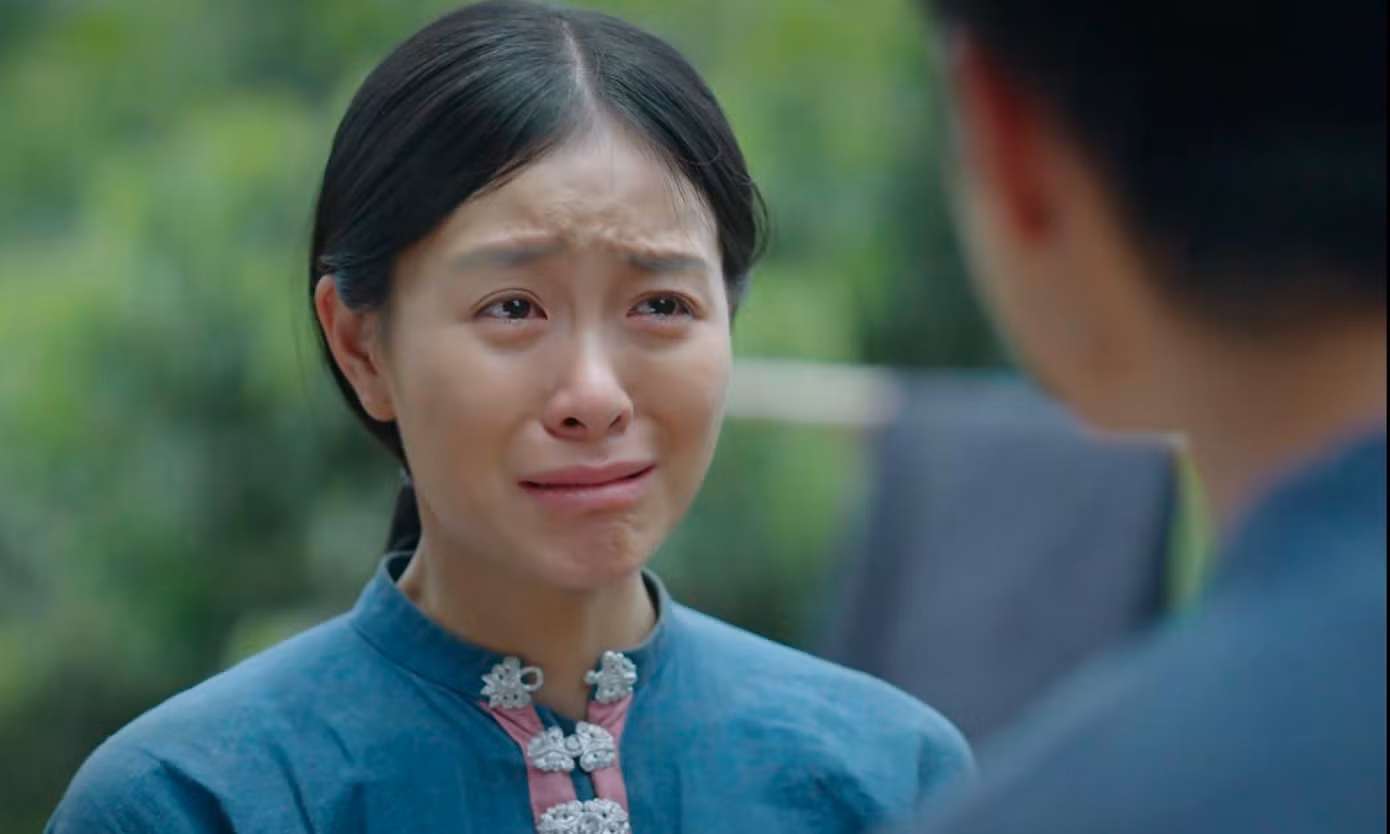 Hễ xuất hiện là Hồi lại khóc.
