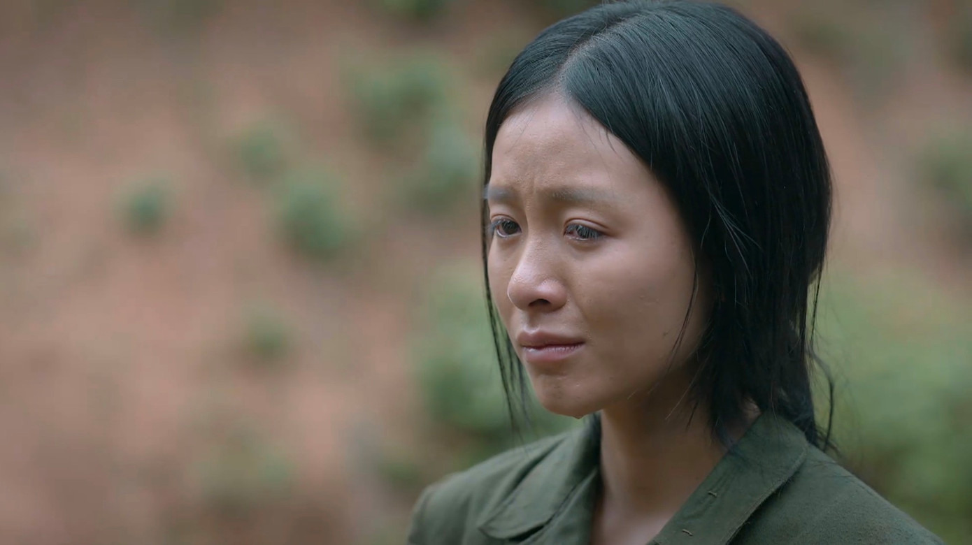 Hễ xuất hiện là Hồi lại khóc. Hễ xuất hiện là Hồi lại khóc.