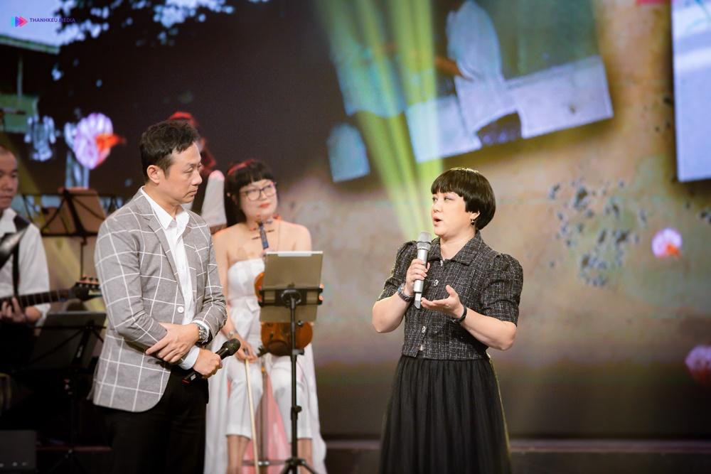 Ca sĩ Ngọc Linh đầy trẻ trung Ca sĩ Ngọc Linh đầy trẻ trung