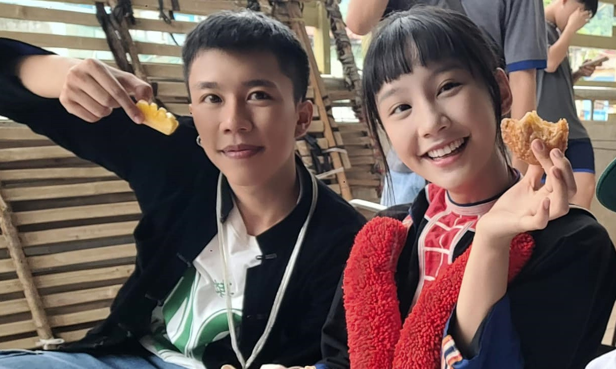 "Chải" Long Vũ và "Pu" Thu Hà Ceri đang là hai diễn viên được netizen yêu thích.