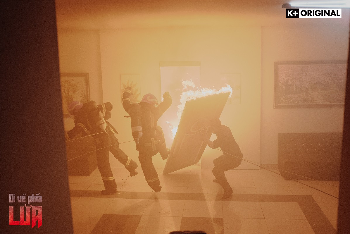 Các diễn viên tự mình thực hiện nhiều cảnh nguy hiểm