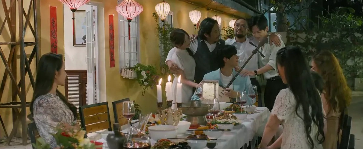 Ai cũng đã tìm được hạnh phúc riêng của mình. Ai cũng đã tìm được hạnh phúc riêng của mình.