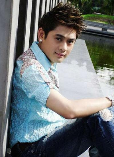 Ca sĩ Lâm Chí Khanh Ca sĩ Lâm Chí Khanh