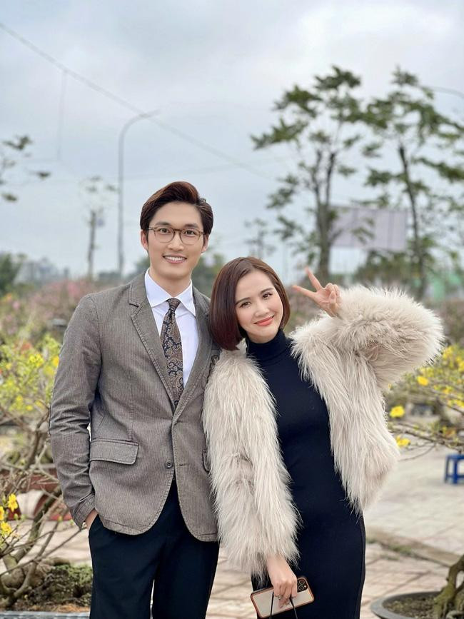 Thương Ngày Nắng Về có phần ngoại truyện lên sóng Tết này Thương Ngày Nắng Về có phần ngoại truyện lên sóng Tết này