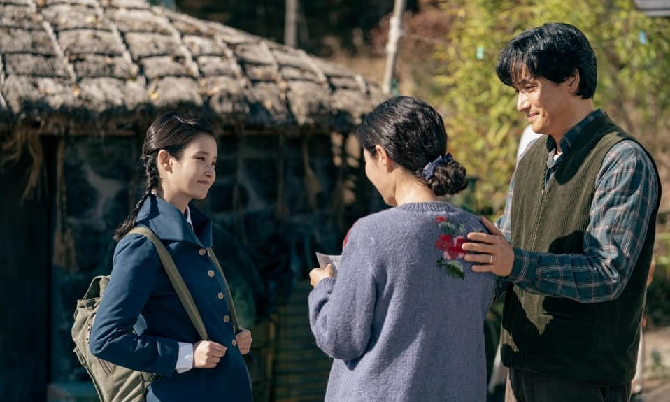 Có nhiều phim ăn khách nhưng Lim Sang Choon chưa từng lộ diện. Có nhiều phim ăn khách nhưng Lim Sang Choon chưa từng lộ diện.