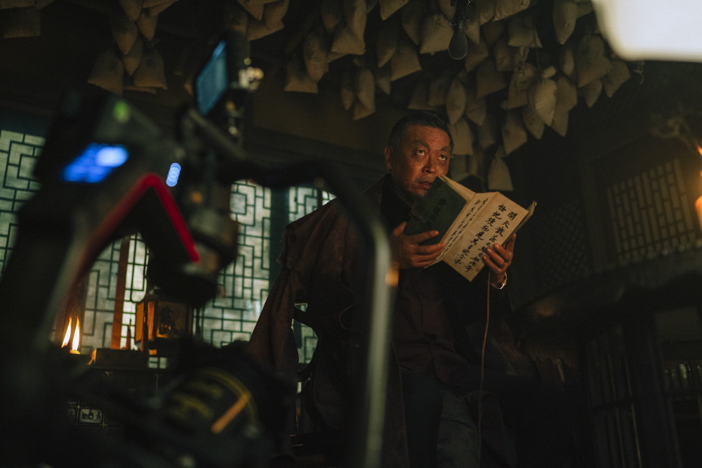 Phim được khen nhiều về kỹ xảo và hiệu ứng hình ảnh. Phim được khen nhiều về kỹ xảo và hiệu ứng hình ảnh.