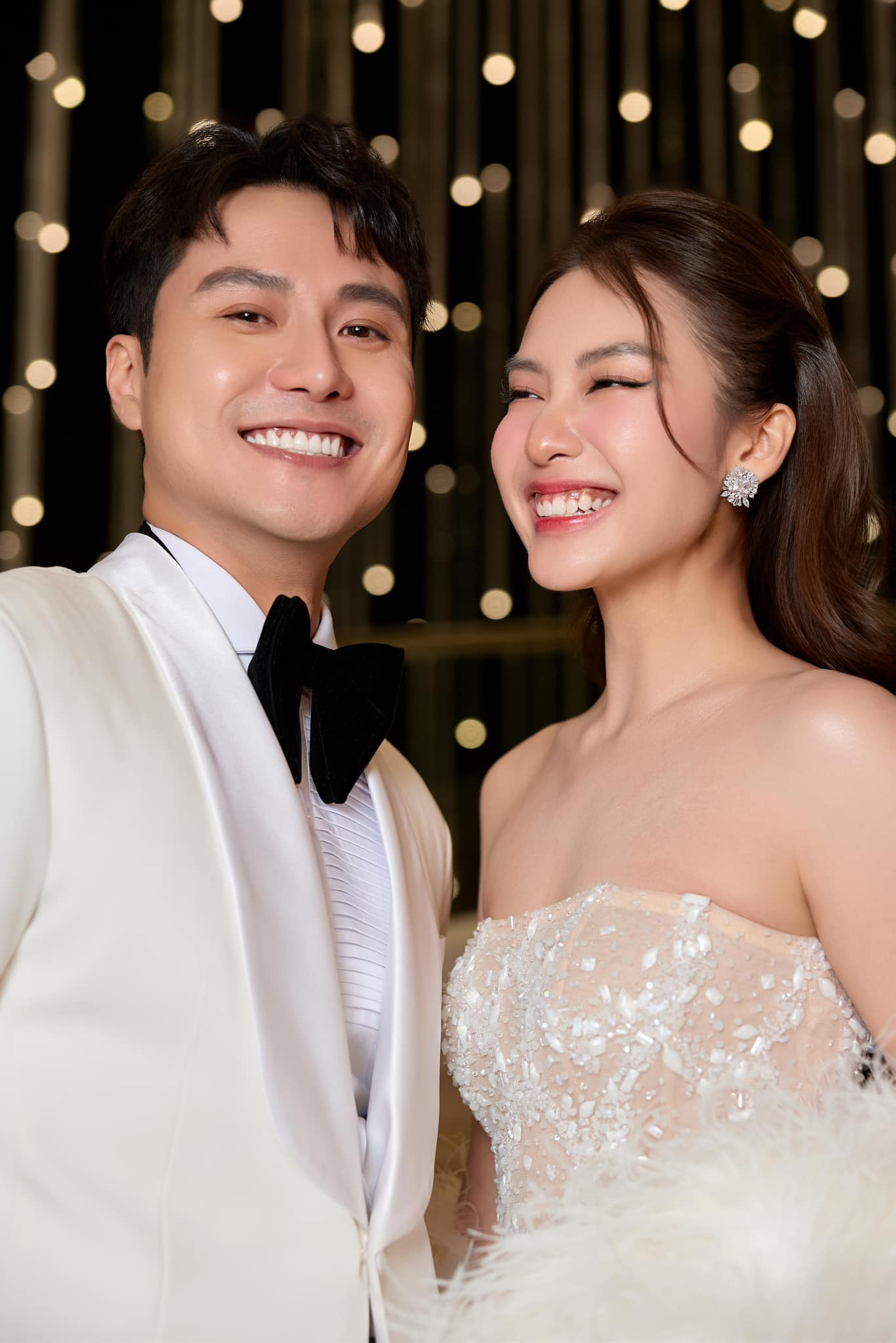 Anh thừa nhận "không gì ngọt ngào bằng Khả Ngân". Anh thừa nhận "không gì ngọt ngào bằng Khả Ngân".