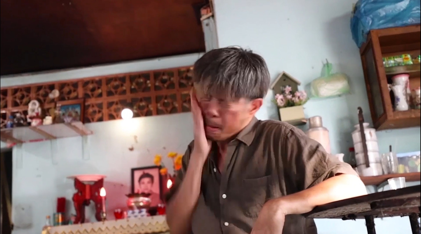 Thái Hòa đã diễn cảnh tự tát mình đến 40 lần Thái Hòa đã diễn cảnh tự tát mình đến 40 lần