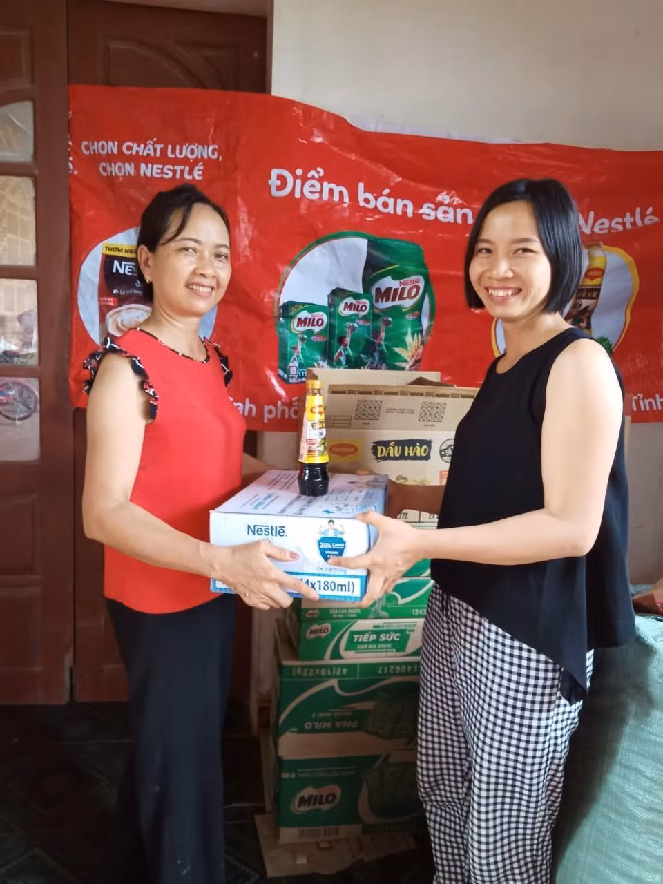 Quầy hàng Chị Nest là một sáng kiến tiêu biểu trong khuôn khổ chương trình 'Nestlé đồng hành cùng phụ nữ'