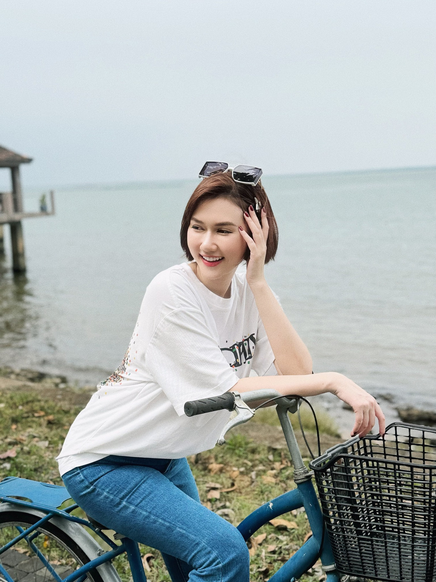 Hương Giang dành cho nửa kia nhiều lời có cánh.