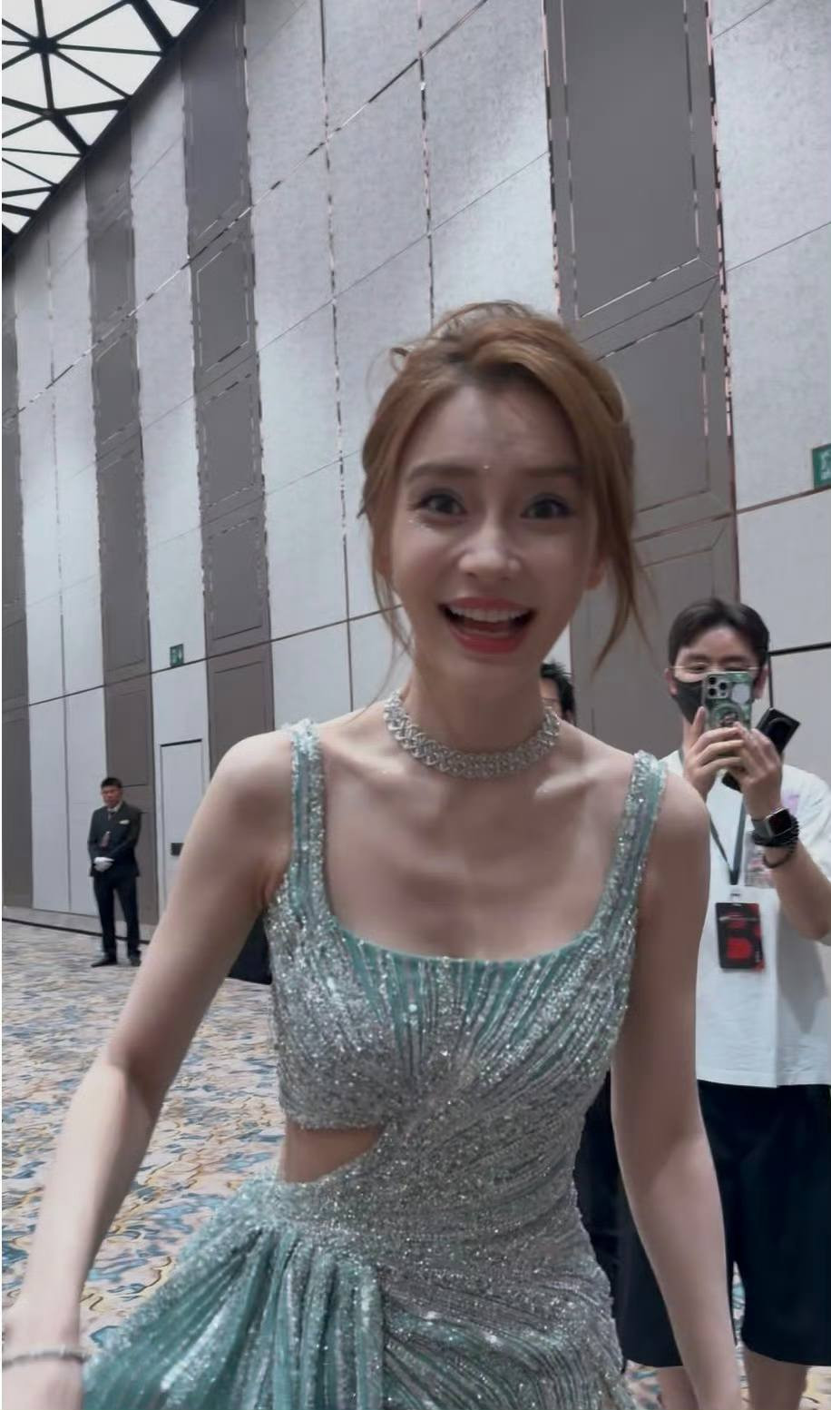 Nữ diễn viên gầy gò, hốc hác thấy rõ trong thời gian gần đây. Nữ diễn viên gầy gò, hốc hác thấy rõ trong thời gian gần đây.