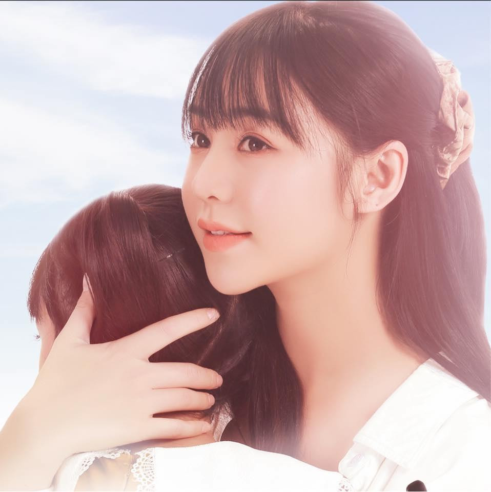 Tạo hình của Quỳnh Kool trong phim mới. Tạo hình của Quỳnh Kool trong phim mới.