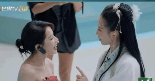 Thế nhưng cô vẫn tự tin dạy tiếng Trung cho Chi Pu.