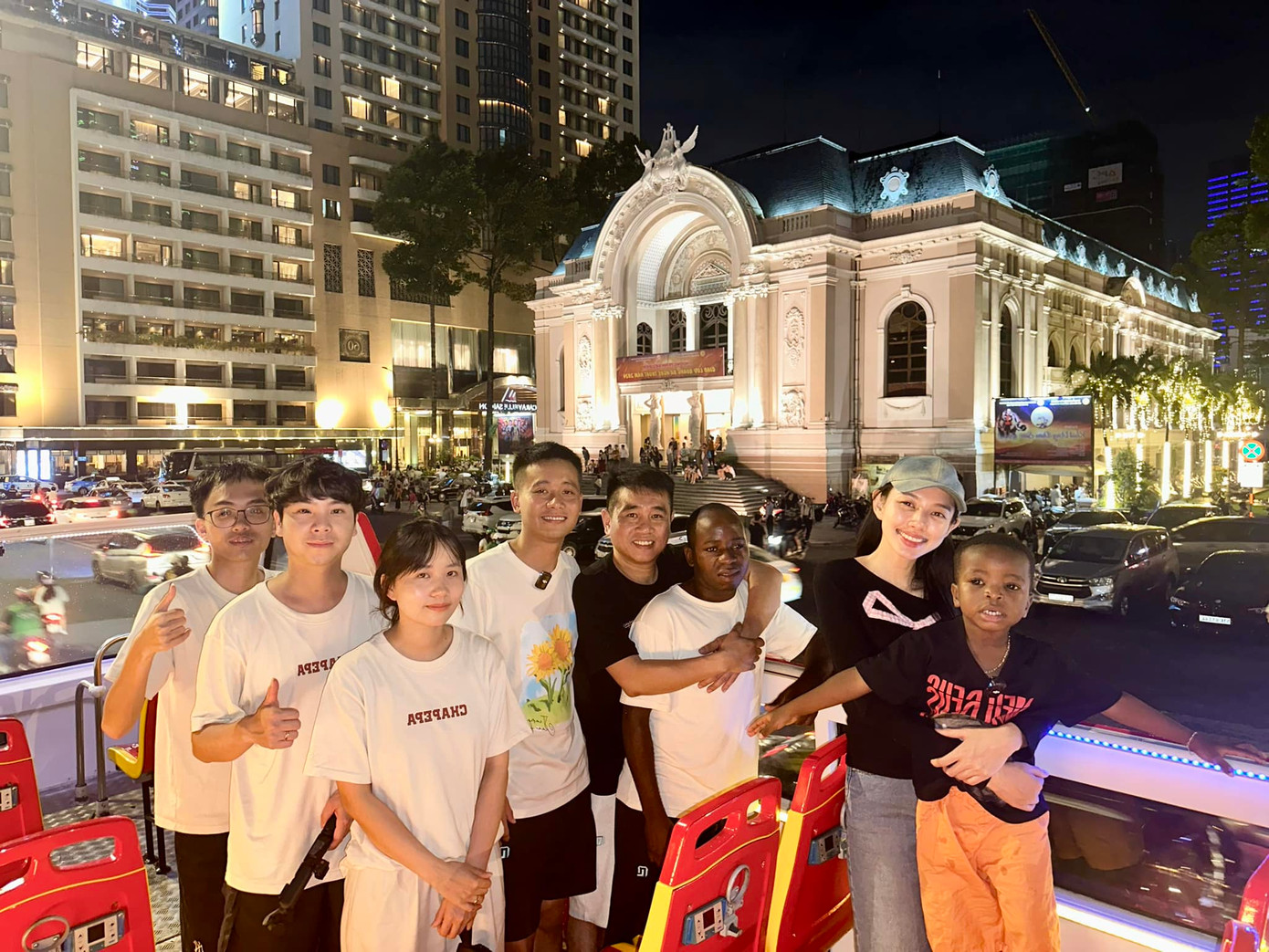 Thùy Tiên và Quang Linh đã có dịp hội ngộ ở TP.HCM. Thùy Tiên và Quang Linh đã có dịp hội ngộ ở TP.HCM.