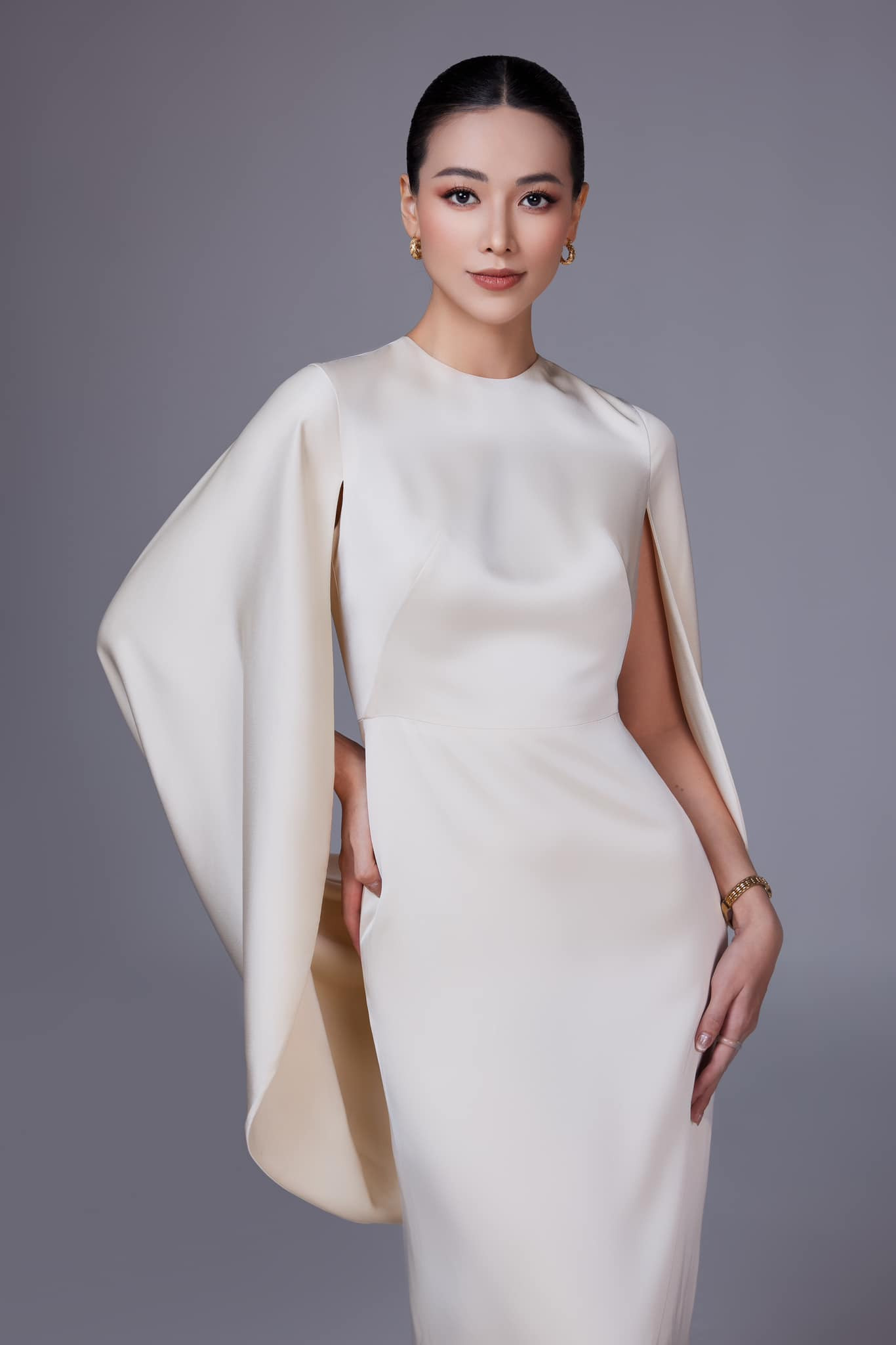 Ít tham gia showbiz nhưng Hoa hậu Phương Khánh vẫn giữ được nhan sắc rạng ngời. Ít tham gia showbiz nhưng Hoa hậu Phương Khánh vẫn giữ được nhan sắc rạng ngời.