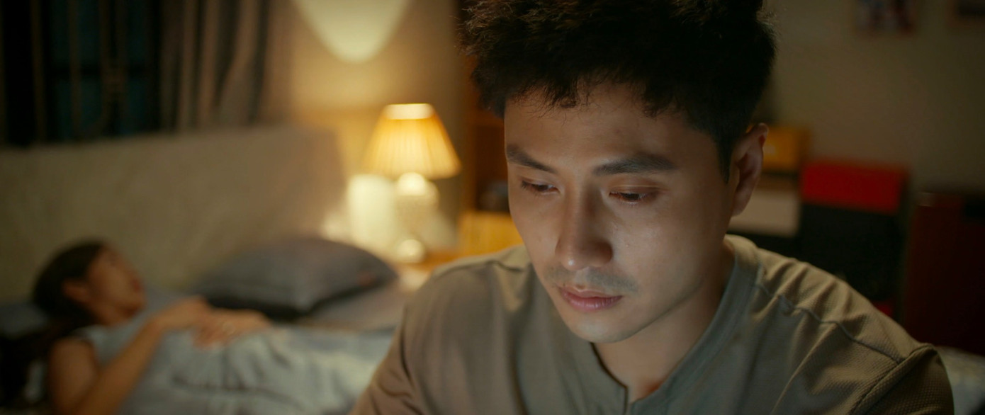 Danh và Trâm Anh quay về chung sống như chưa có chiến tranh lạnh. Danh và Trâm Anh quay về chung sống như chưa có chiến tranh lạnh.