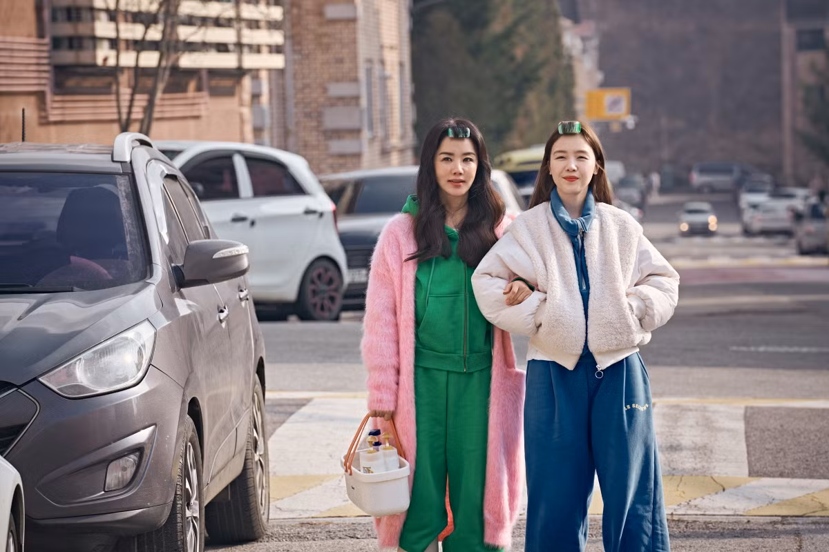 Hai mẹ con Ji Hye đã cùng nhau thực hiện nhiều phi vụ lừa đảo Hai mẹ con Ji Hye đã cùng nhau thực hiện nhiều phi vụ lừa đảo