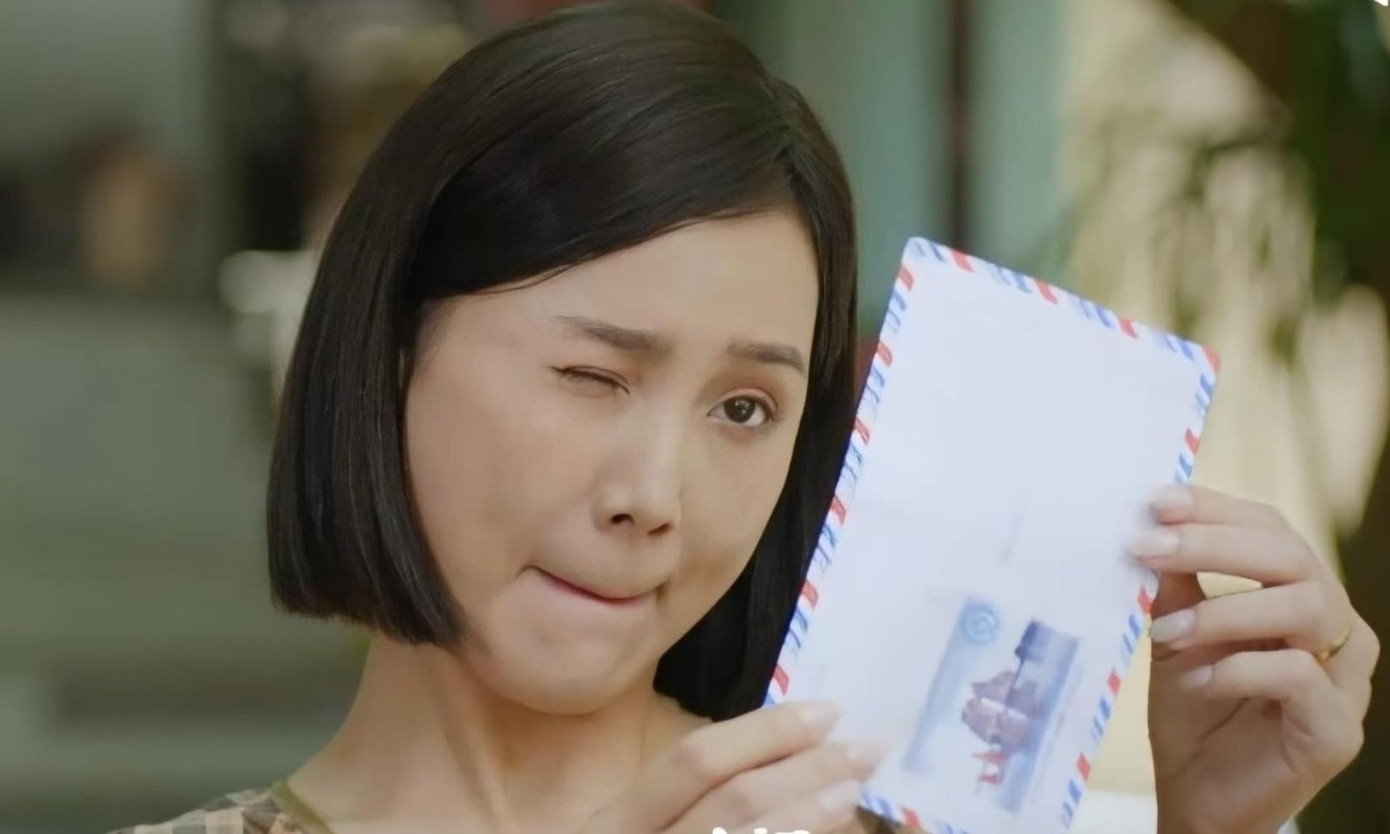 Đào lúc nào cũng căng thẳng chuyện tiền nong.