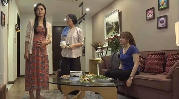 Còn cô em chồng này xem chị dâu như người giúp việc