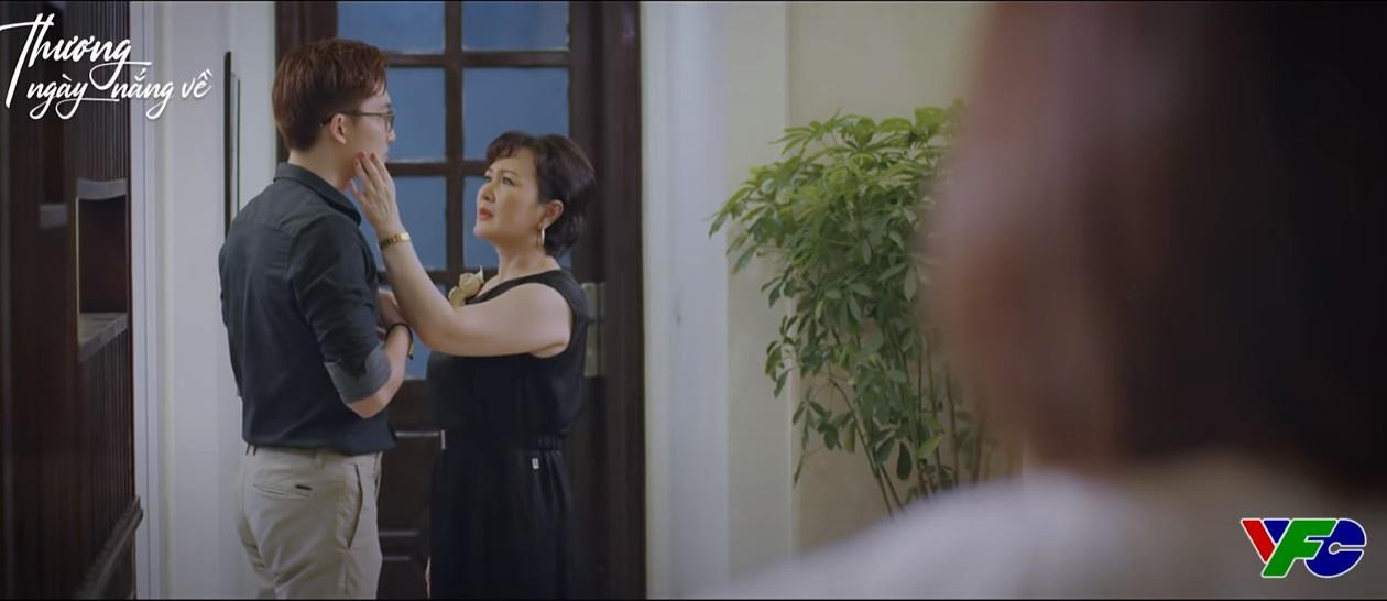 Vân Trang vô tình hiểu nhầm mối quan hệ giữa Hoàng Duy và bà Kim Nhung