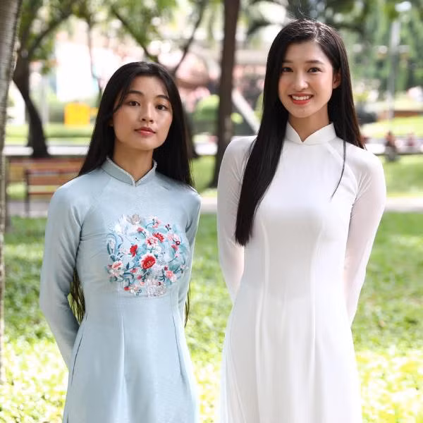 Á hậu Phương Nhi đi thử vai phim mới cùng Lan Thy Á hậu Phương Nhi đi thử vai phim mới cùng Lan Thy