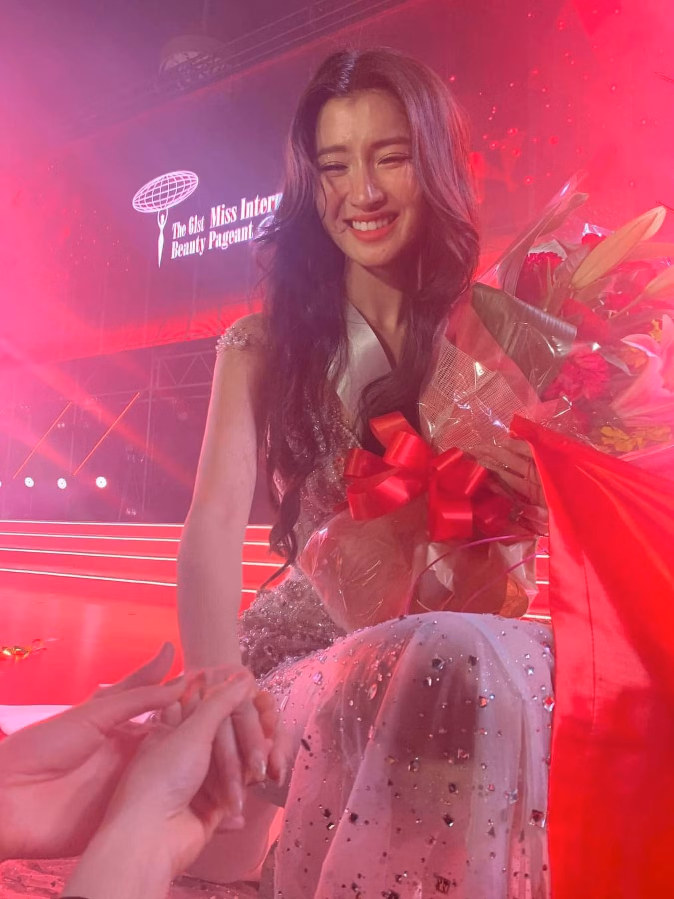Phương Nhi bật khóc sau đêm Chung kết khi không thể lọt Top 8.