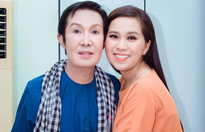 Hồng Phượng là cháu gái.