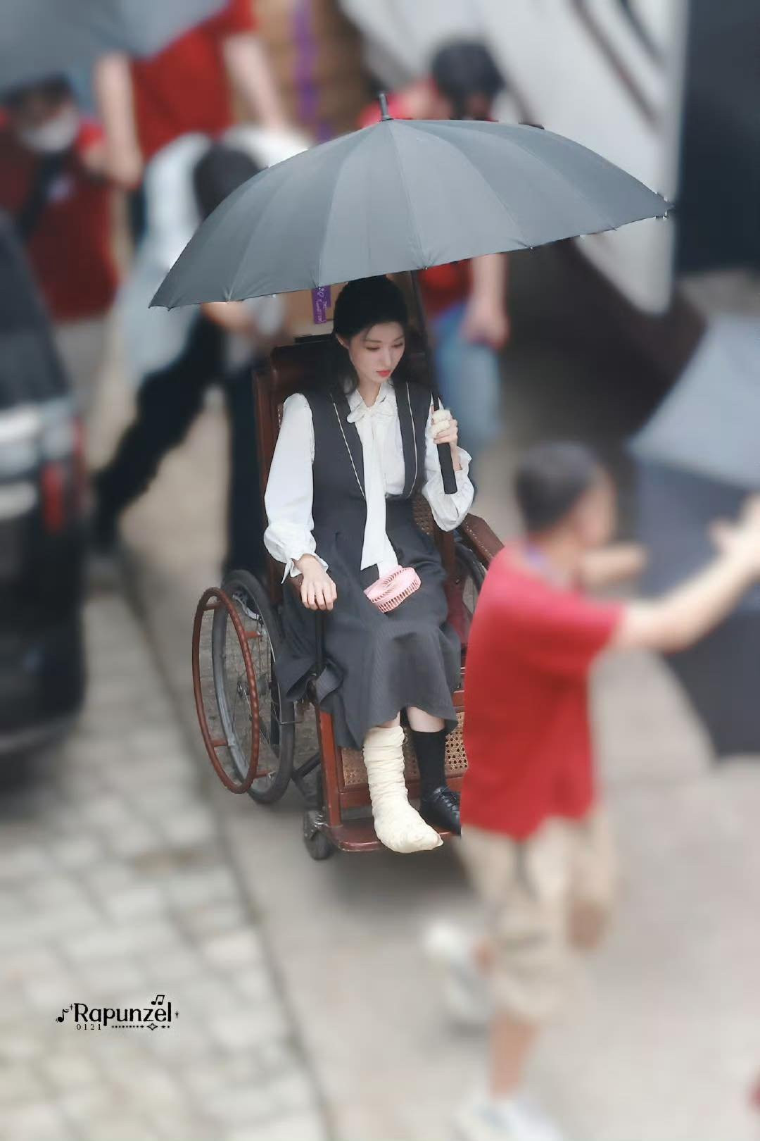 Vương Sở Nhiên trong một cảnh quay.