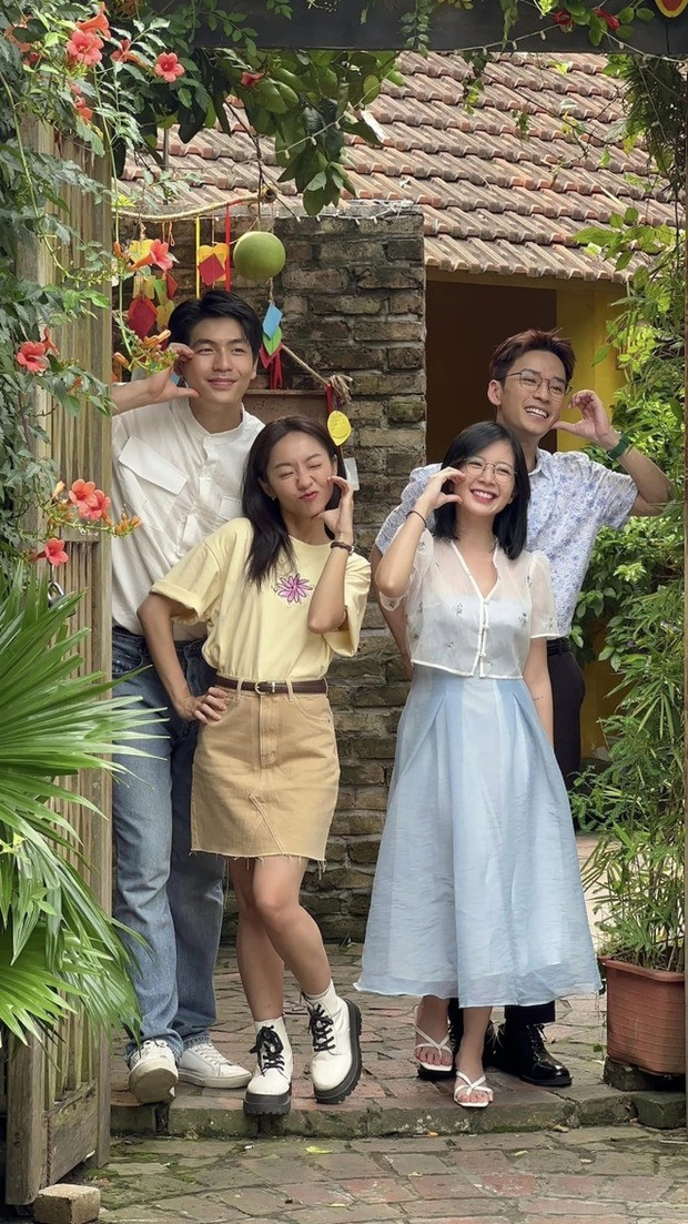 4 nhân vật chính trong quá khứ. 4 nhân vật chính trong quá khứ.