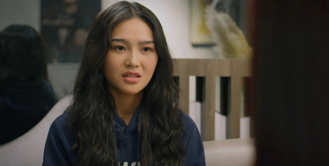 Biểu cảm của nhân vật khiến khán giả khó hiểu khi liên tục nhăn nhó mặt mày. Biểu cảm của nhân vật khiến khán giả khó hiểu khi liên tục nhăn nhó mặt mày.