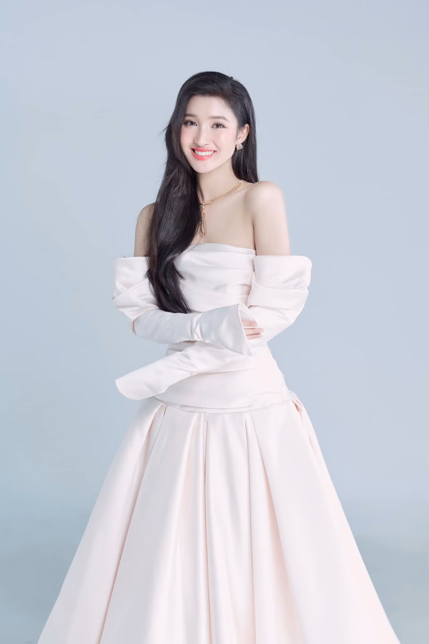 Nàng hậu đã vượt được "lời nguyền Miss Visit Japan".