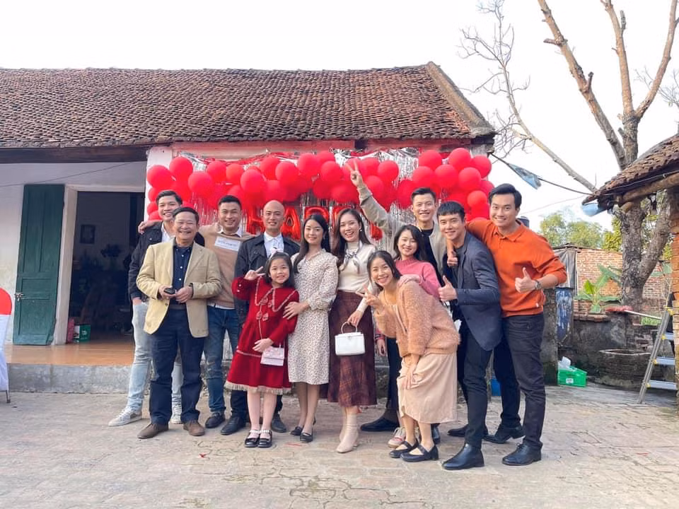 Đoạn kết tưởng như viên mãn của Phố Trong Làng