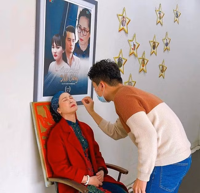 NSND Lan Hương vẫn chưa thể đóng phim lúc này