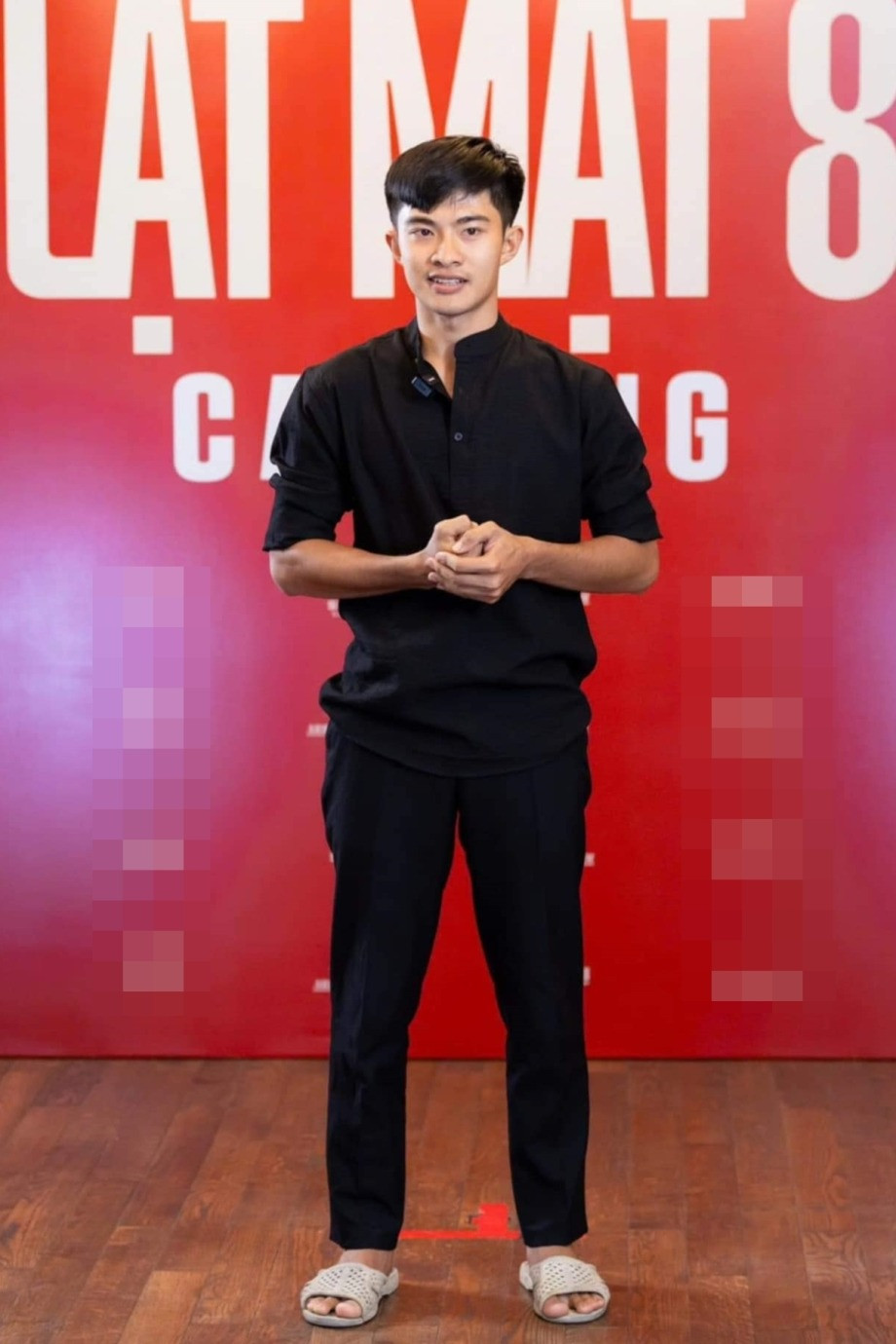 Lê Tuấn Khang giản dị trong buổi casting phim. Lê Tuấn Khang giản dị trong buổi casting phim.