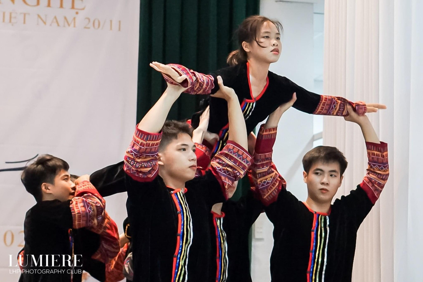 Một tiết mục của teen THPT chuyên Lê Hồng Phong Một tiết mục của teen THPT chuyên Lê Hồng Phong