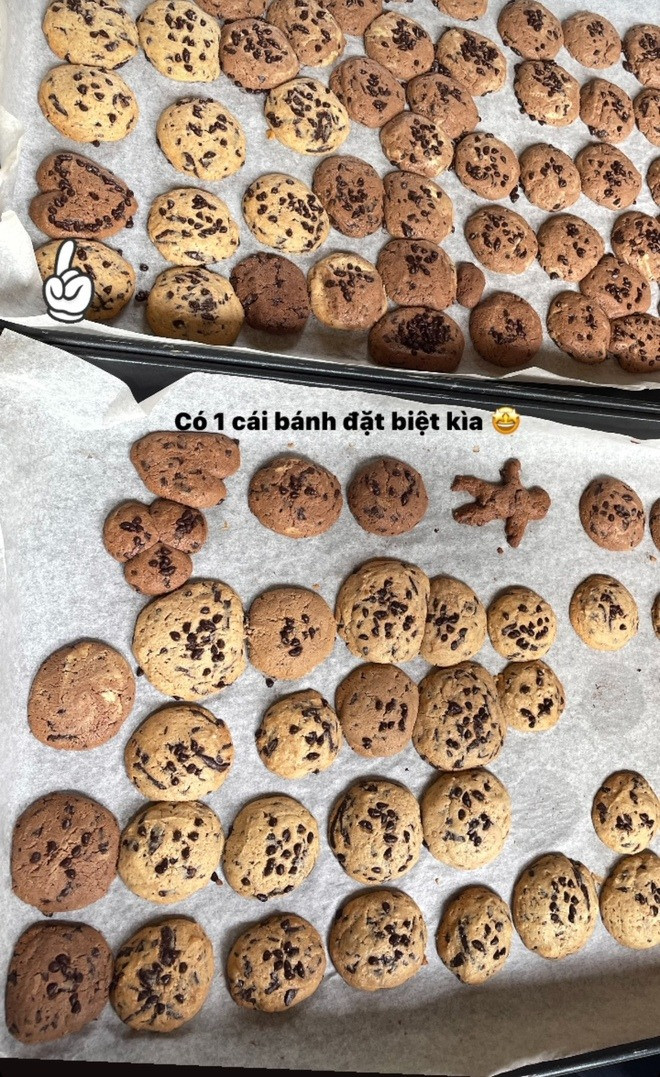 Cuộc sống hiện tại của Lâm Minh khá yên bình nên mọi người cũng mừng cho cô. Cuộc sống hiện tại của Lâm Minh khá yên bình nên mọi người cũng mừng cho cô.