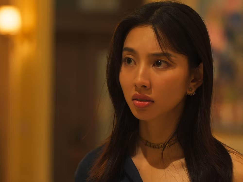 Nhân vật của cô luôn căng thẳng với doanh số bán hàng.