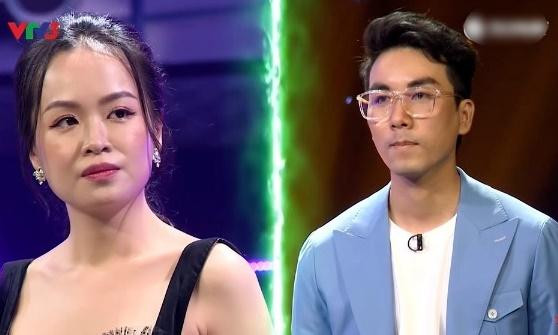 Nữ chính quyết định không chọn Công Hoàng. Nữ chính quyết định không chọn Công Hoàng.