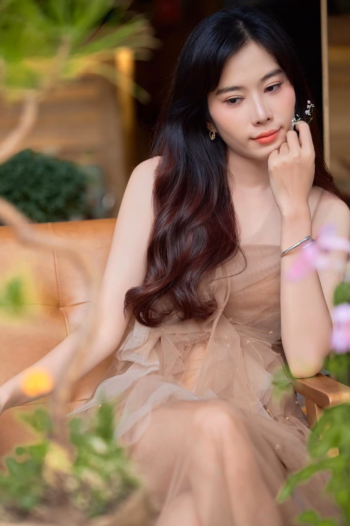 Nam Em chuyển hướng livestream bán hàng trên mạng.