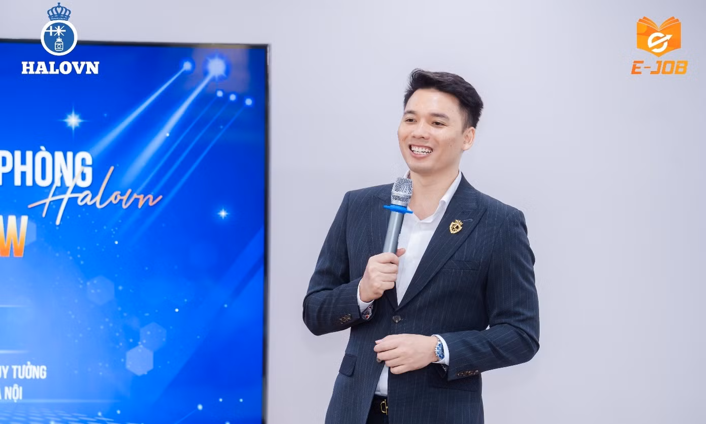 CEO Phí Đình Liệu. CEO Phí Đình Liệu.