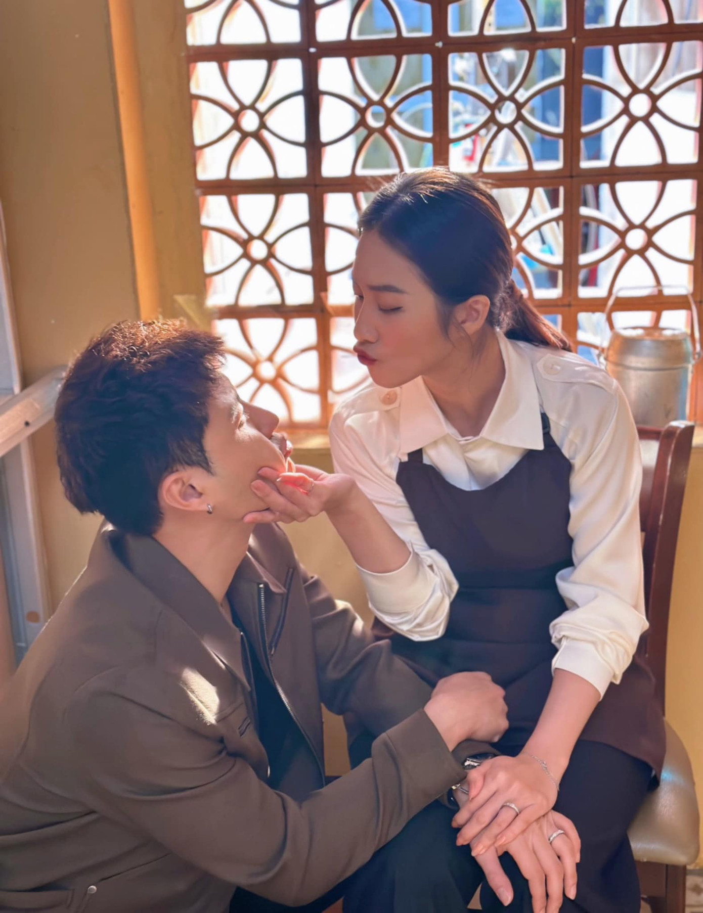 Bạn diễn nào đẹp đôi hơn với Thanh Sơn?